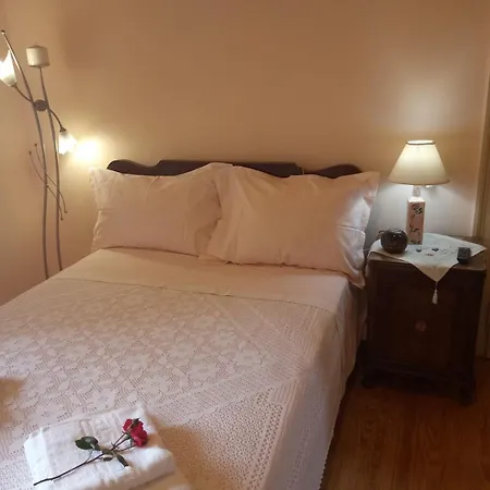 Σπίτι Στο Χωριό - Les Campagnards